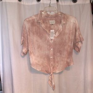 NWT American Eagle Cropped Button-Up Top